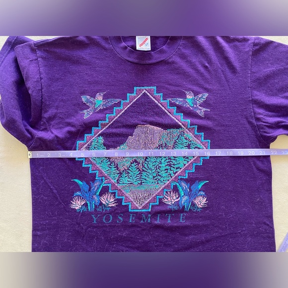 Vintage Jerzees Purple Sparkle Printed Graphic Tee Yosemite Large Casual USA - Picture 3 of 5